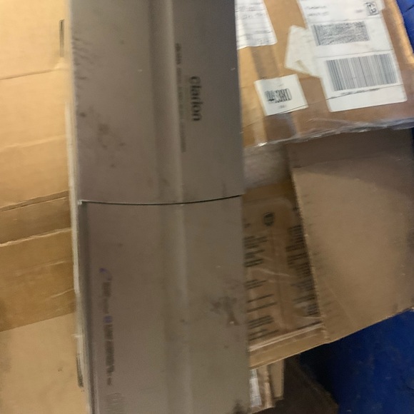 12 CD changer CLARiiON - Picture 2 of 3